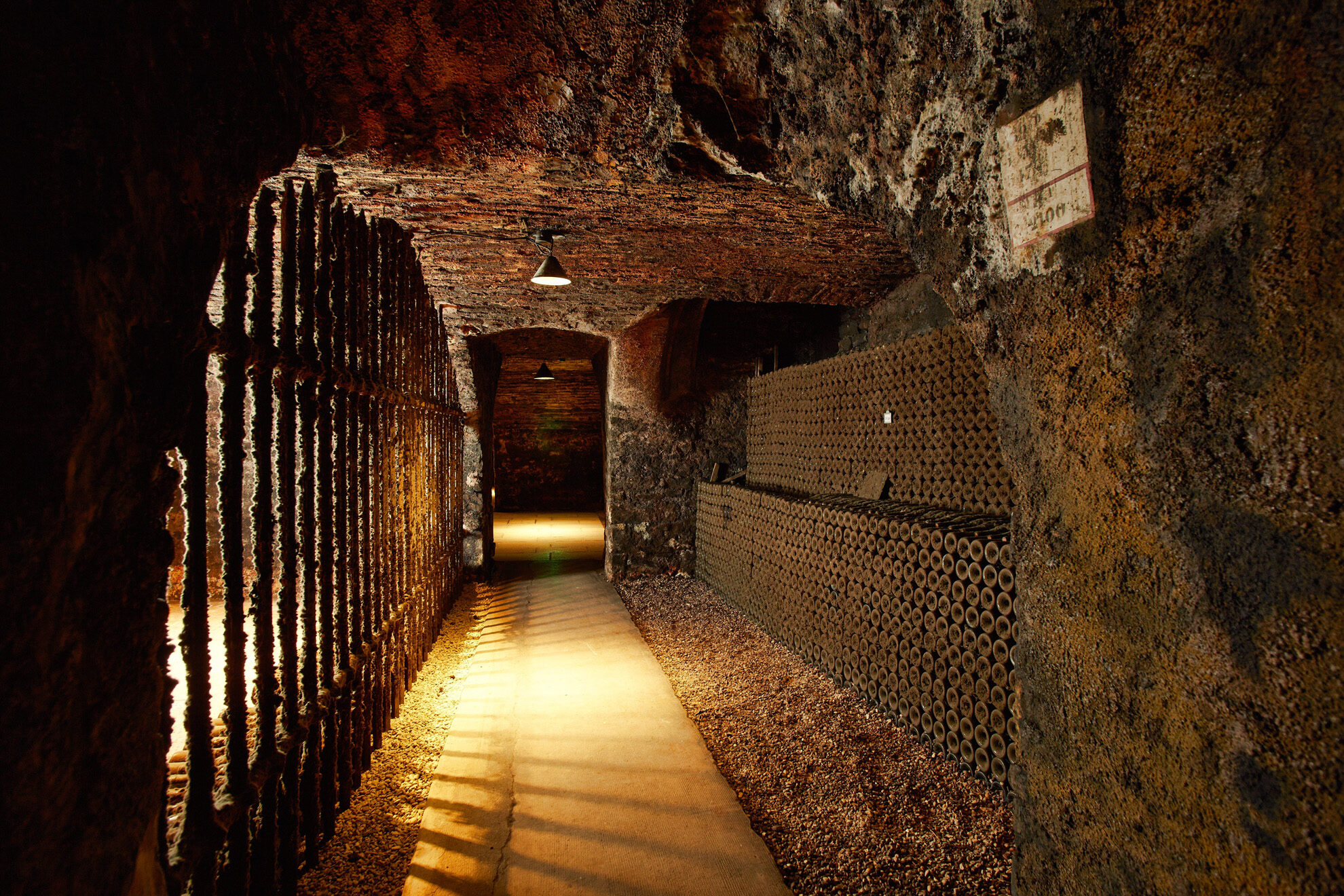 15 Copyright C Joseph Drouhin Caves Rue d Enfer 638773ac580d9