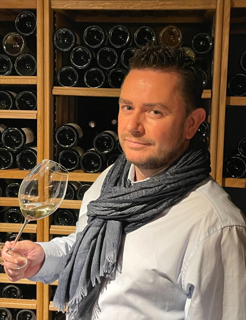 agent hommes vins ampevino